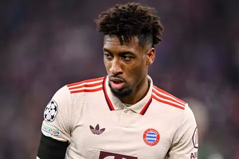 مدير بايرن يثير الشكوك حول مستقبل كومان بعد كأس العالم للأندية